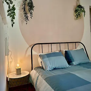 Guest In Ninho Quarto em Acomodações Particulares Lisboa